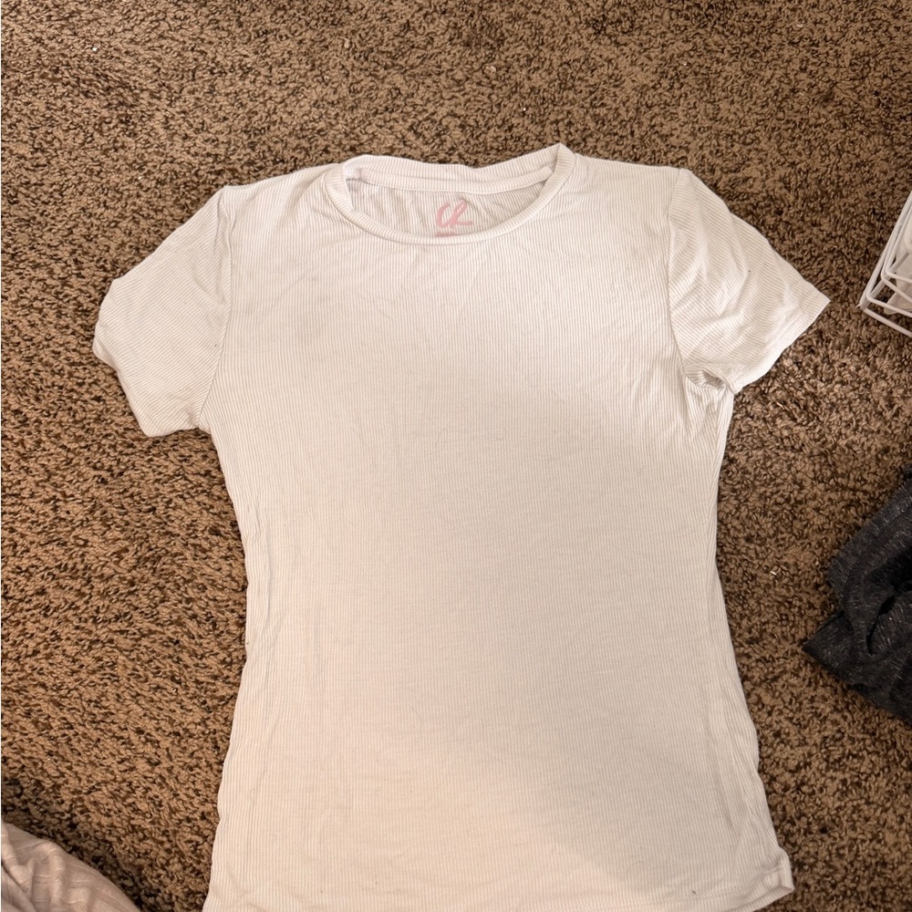 Charlotte Russe White Short Sleeve Tee